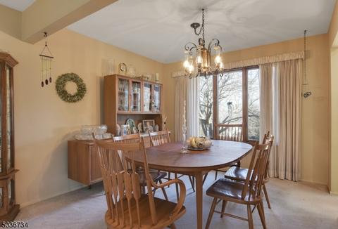 28 Barbara Way, Wayne, NJ 07470 photo 6