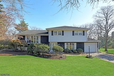 28 Barbara Way, Wayne, NJ 07470 photo 1