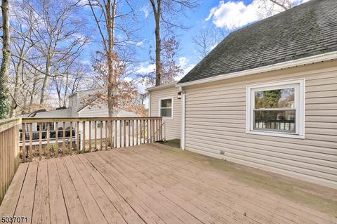 29 Packanack Lake Rd, Wayne, NJ 07470 photo 13