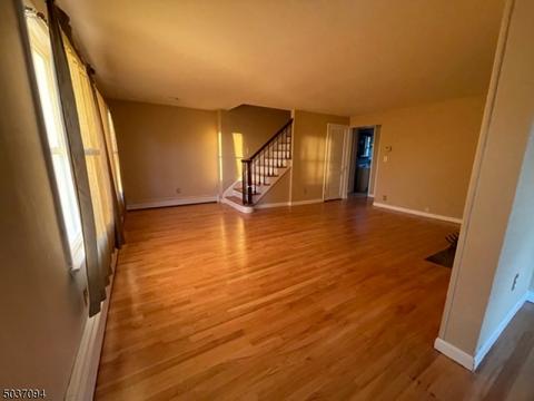 625 Ratzer Rd, Wayne, NJ 07470 photo 10