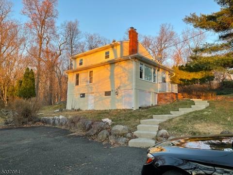 625 Ratzer Rd, Wayne, NJ 07470 photo 3