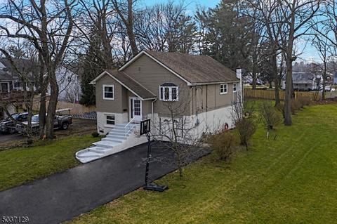 311 Cook St, Hackettstown, NJ 07840 photo 2