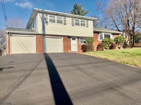 1393 Ratzer Rd, Wayne, NJ 07470 photo 1