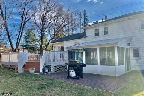 1393 Ratzer Rd, Wayne, NJ 07470 photo 2