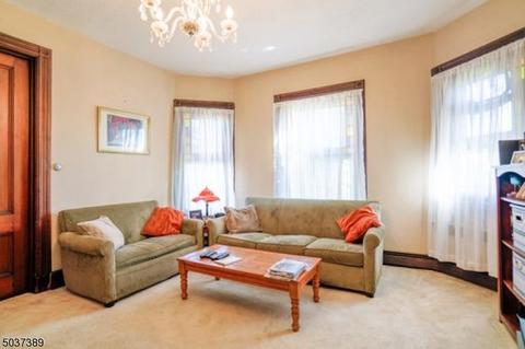 8 E High St, Bound Brook, NJ 08805 photo 17