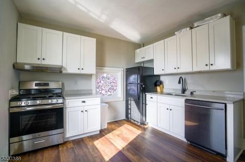 8 E High St, Bound Brook, NJ 08805 photo 5