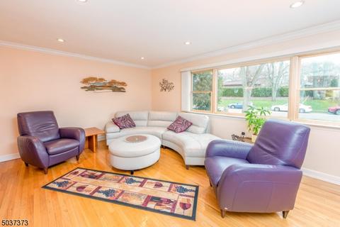 2 Lenox Rd, Wayne, NJ 07470 photo 7