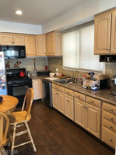 102 E Centre St, Nutley, NJ 07110 photo 2