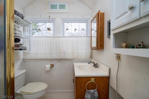 237 W Maple Ave, Bound Brook, NJ 08805 photo 18