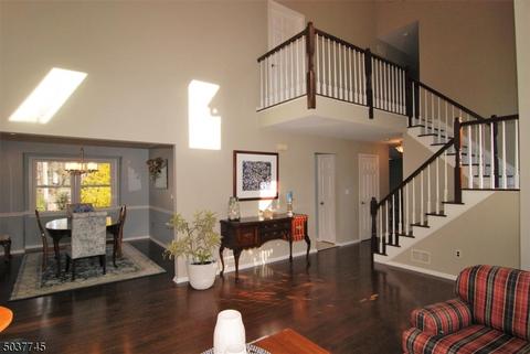 15 Heather Ct, Dover, NJ 07801 photo 3