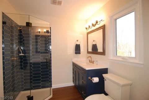 15 Heather Ct, Dover, NJ 07801 photo 11