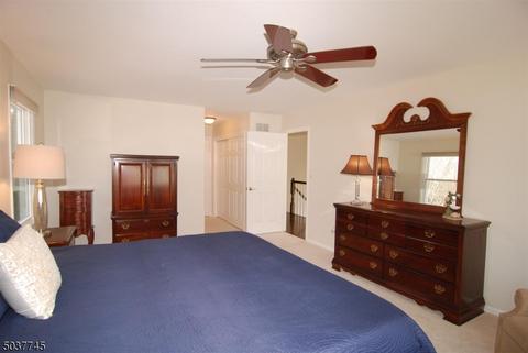 15 Heather Ct, Dover, NJ 07801 photo 10