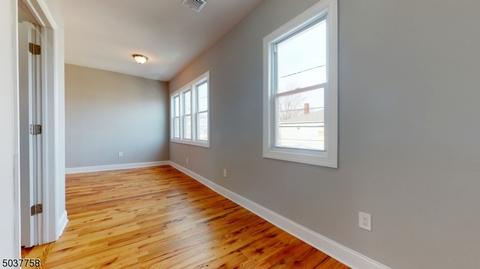 128 Devon Ter, Kearny, NJ 07032 photo 12