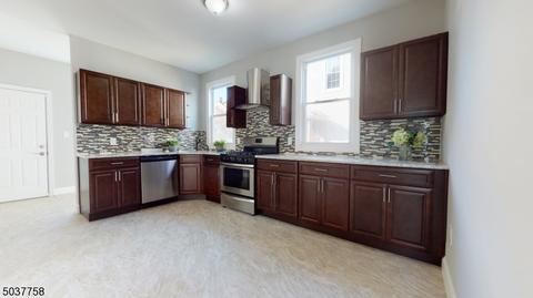 128 Devon Ter, Kearny, NJ 07032 photo 24