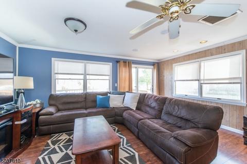 34 Westervelt St, Wayne, NJ 07470 photo 10