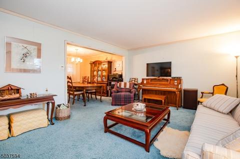 37 Whipple Rd, Wayne, NJ 07470 photo 4