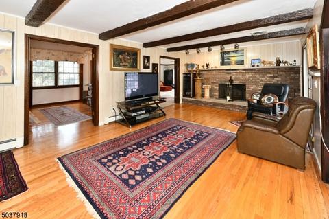 26 Ranch Rd, Upper Saddle River, NJ 07458 photo 8