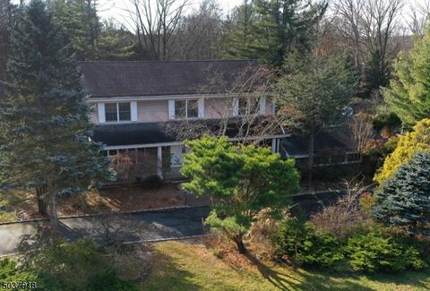 26 Ranch Rd, Upper Saddle River, NJ 07458 photo 2