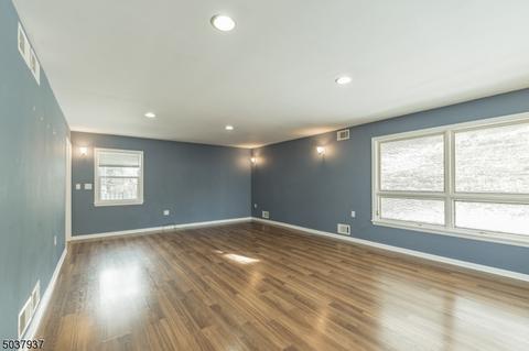 18 Brookside Ave, Hackettstown, NJ 07840 photo 8