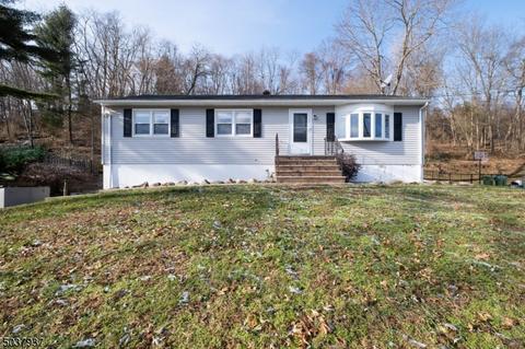 18 Brookside Ave, Hackettstown, NJ 07840 photo 1