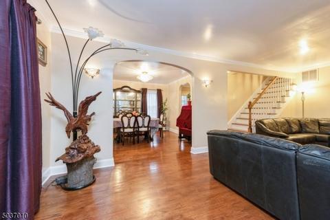 846 Ridgewood Rd, Millburn, NJ 07041 photo 3
