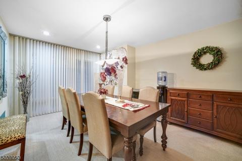 68 Warwick Cir, Springfield, NJ 07081 photo 10