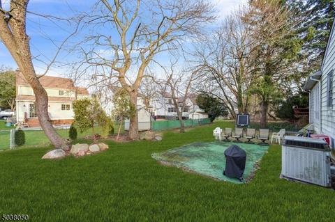68 Warwick Cir, Springfield, NJ 07081 photo 17