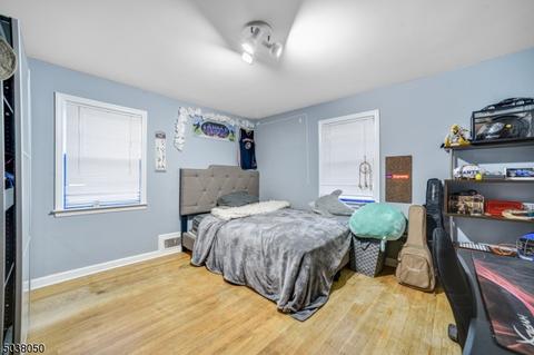 68 Warwick Cir, Springfield, NJ 07081 photo 13