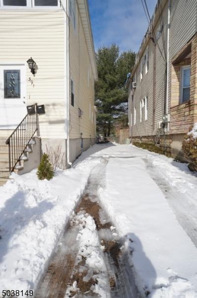 391 E 9th Ave, Roselle, NJ 07203 photo 3