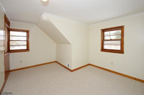 39 Laurel Dr, Wayne, NJ 07470 photo 14