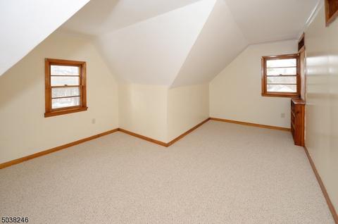 39 Laurel Dr, Wayne, NJ 07470 photo 13