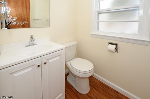 39 Laurel Dr, Wayne, NJ 07470 photo 15