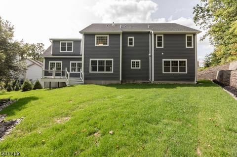 19 Berkshire Dr, Wayne, NJ 07470 photo 24