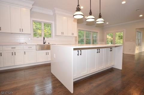 19 Berkshire Dr, Wayne, NJ 07470 photo 5