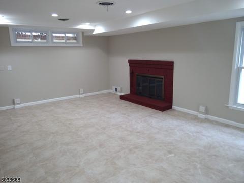 620 West Dr, Paramus, NJ 07652 photo 20