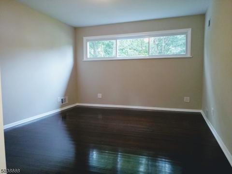 620 West Dr, Paramus, NJ 07652 photo 15