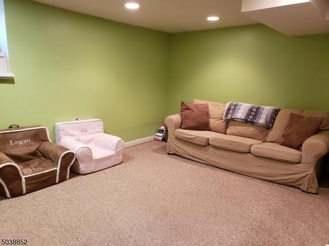 94 Hay Ave, Nutley, NJ 07110 photo 17