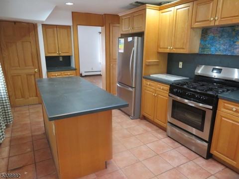 91 Prospect St, Nutley, NJ 07110 photo 5
