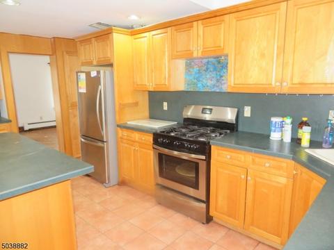91 Prospect St, Nutley, NJ 07110 photo 2