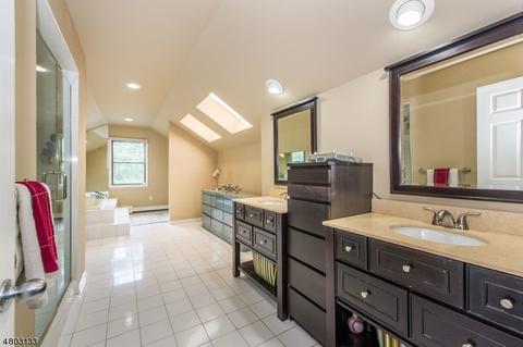 76 Windsor Dr, Montville Twp., NJ 07058 photo 15