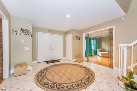 76 Windsor Dr, Montville Twp., NJ 07058 photo 4