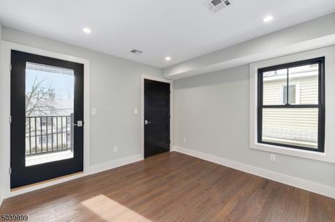 81 Rector St, Millburn, NJ 07041 photo 14