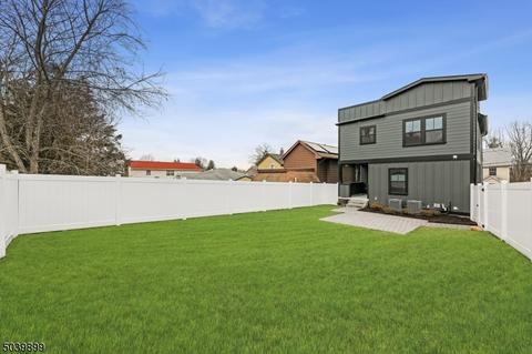 81 Rector St, Millburn, NJ 07041 photo 23