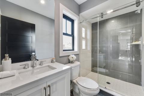 81 Rector St, Millburn, NJ 07041 photo 6