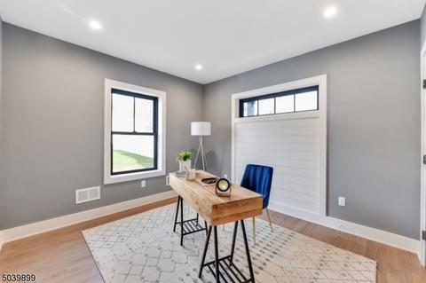 81 Rector St, Millburn, NJ 07041 photo 7