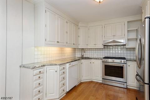 7 Aberdeen Dr, Mendham, NJ 07945 photo 8