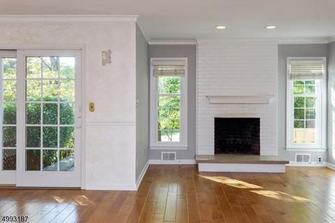 7 Aberdeen Dr, Mendham, NJ 07945 photo 4