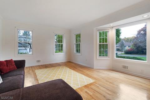 35 Coventry Rd, Mendham, NJ 07945 photo 7