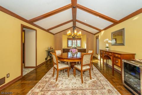 15 Chimney Ln, Wayne, NJ 07470 photo 5