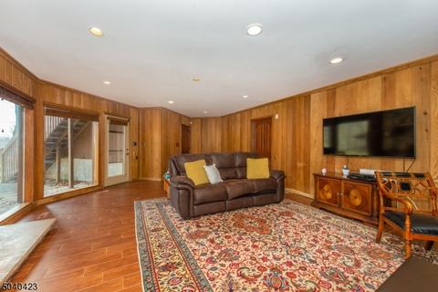 15 Chimney Ln, Wayne, NJ 07470 photo 21